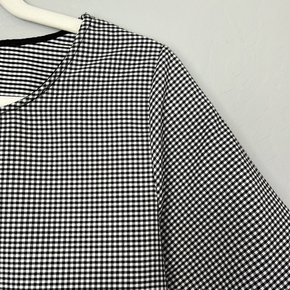 Small Gingham Black and White Peplum Top with Embroidery - Picture 3 of 8